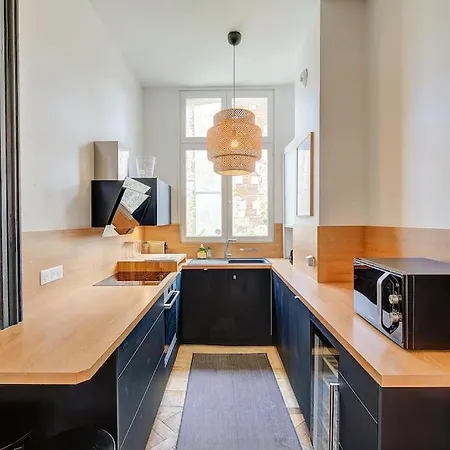 L'albizia / Halles De