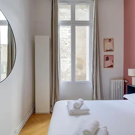 Apartman L'albizia / Halles De *