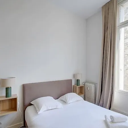 L'albizia / Halles De * Tours