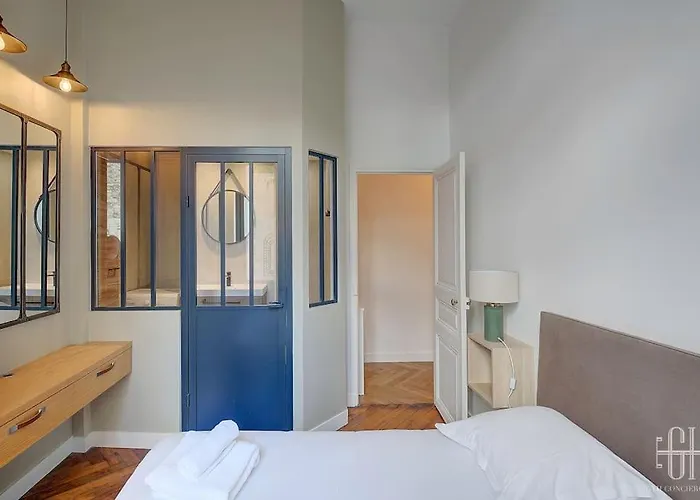 L'albizia / Halles De *