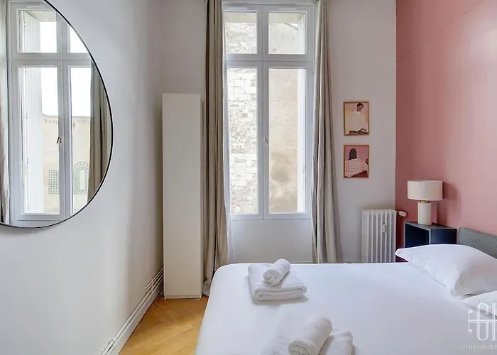 Lägenhet L'albizia / Halles De *