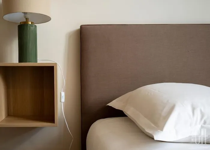 L'albizia / Halles De Tours