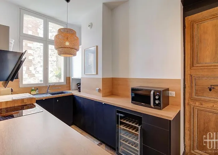 L'albizia / Halles De Daire